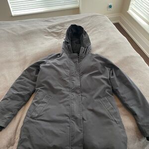 Women’s Canada Good Victoria Parka black size xl